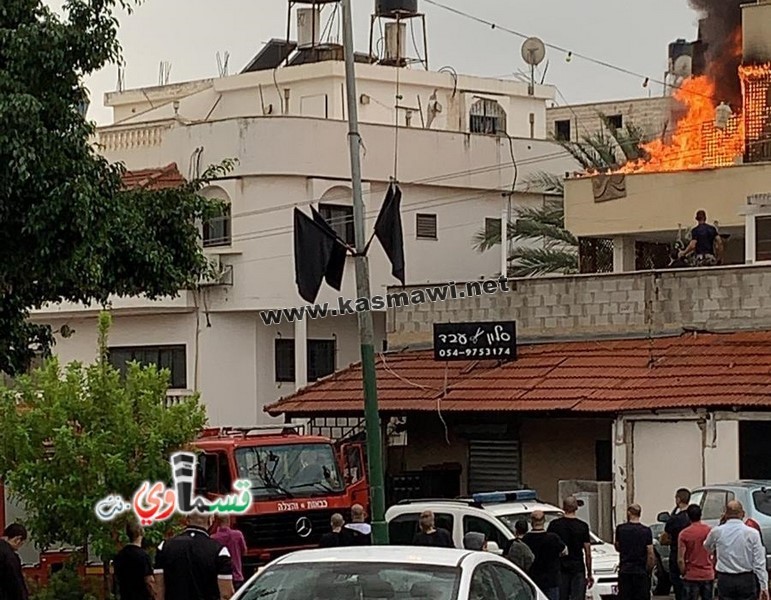 عاجل : فيديو: اندلاع حريق في احد اليبوت بالحي الغربي من المدينة  وشرطي يلقي بنفسه وسط النيران لينقذ طفل ..وقوات الاطفائية في طريقها 